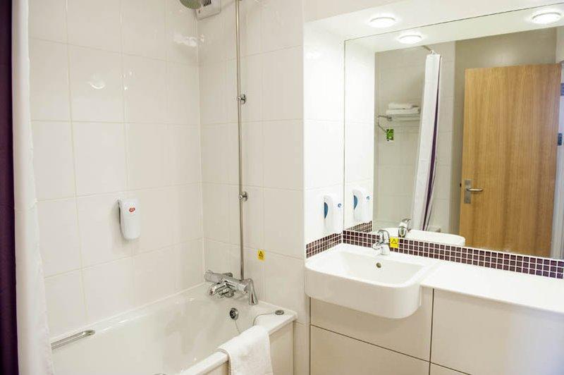 Premier Inn Wrexham North Zewnętrze zdjęcie